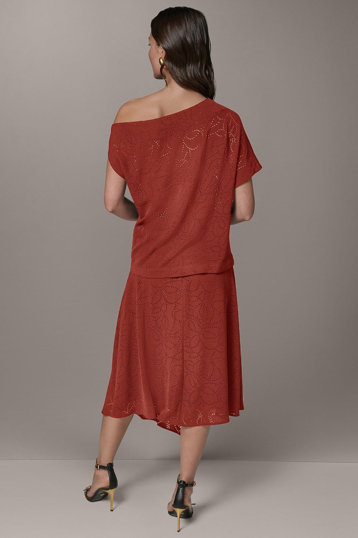 LASER CUT ASYMMETRIC MIDI SKIRT