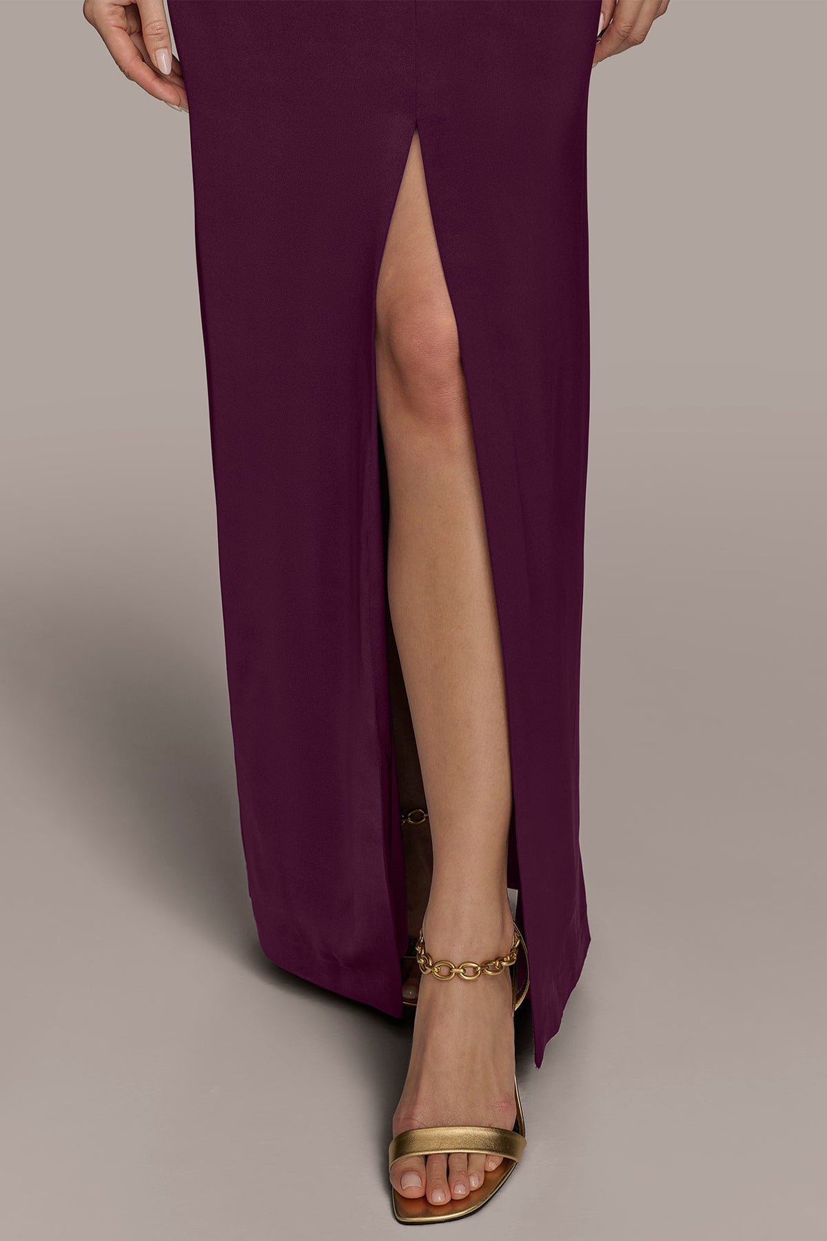 VNECK GOWN