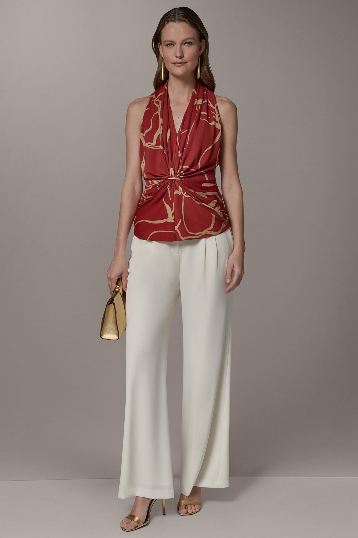 RUCHED V-NECK TOP