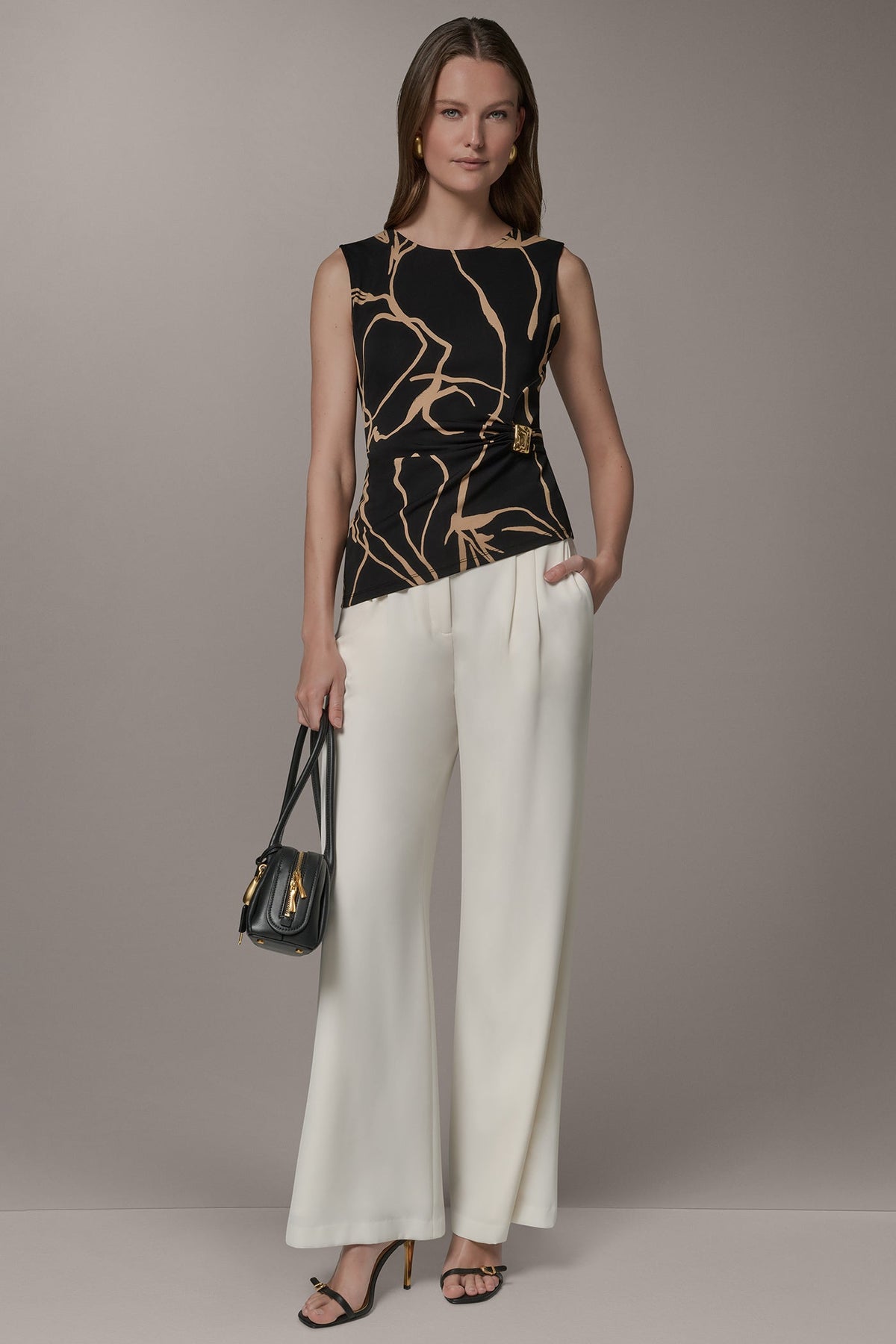 ASYMMETRIC KNIT TOP