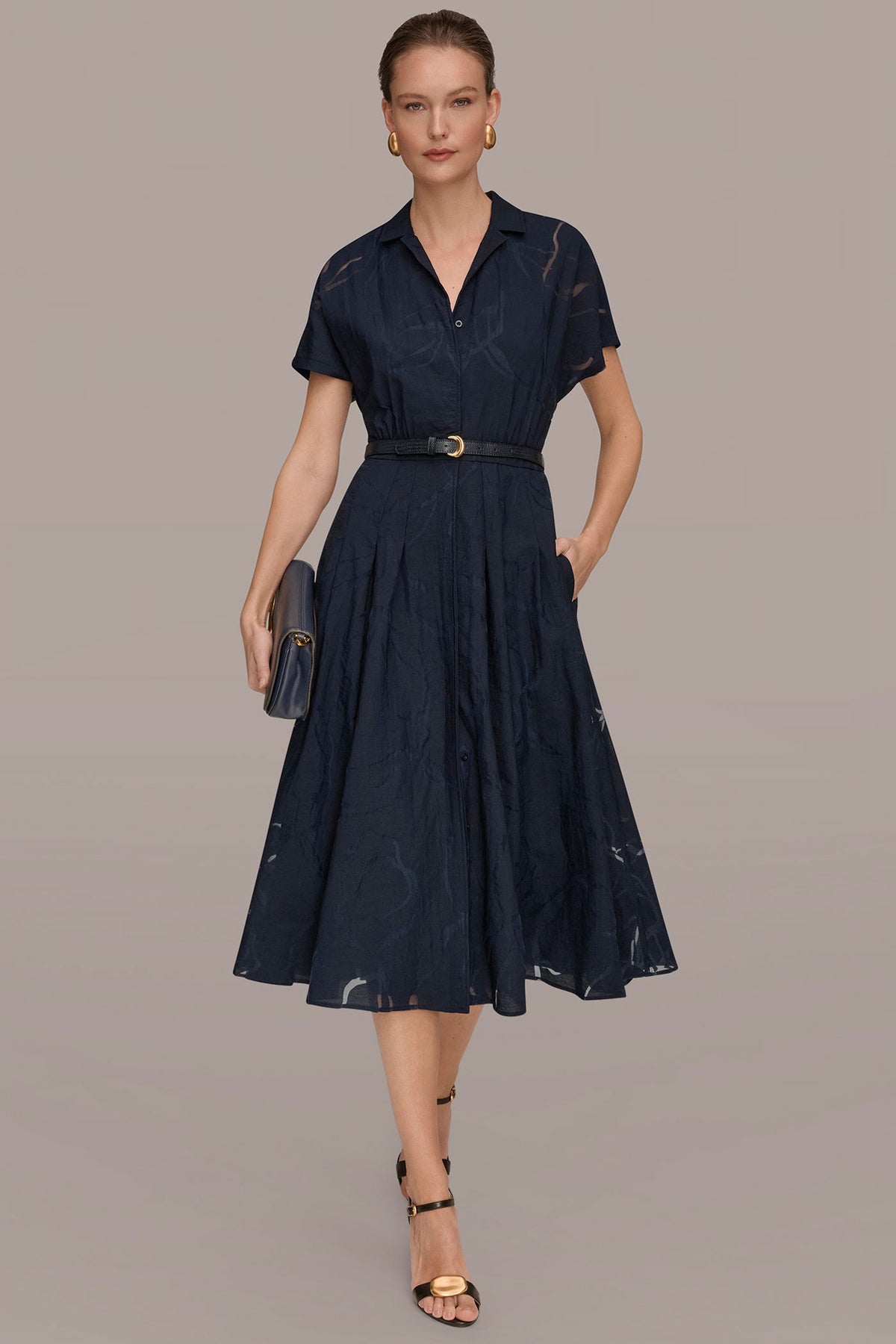 SHORT-SLEEVE SHIRT DRESS