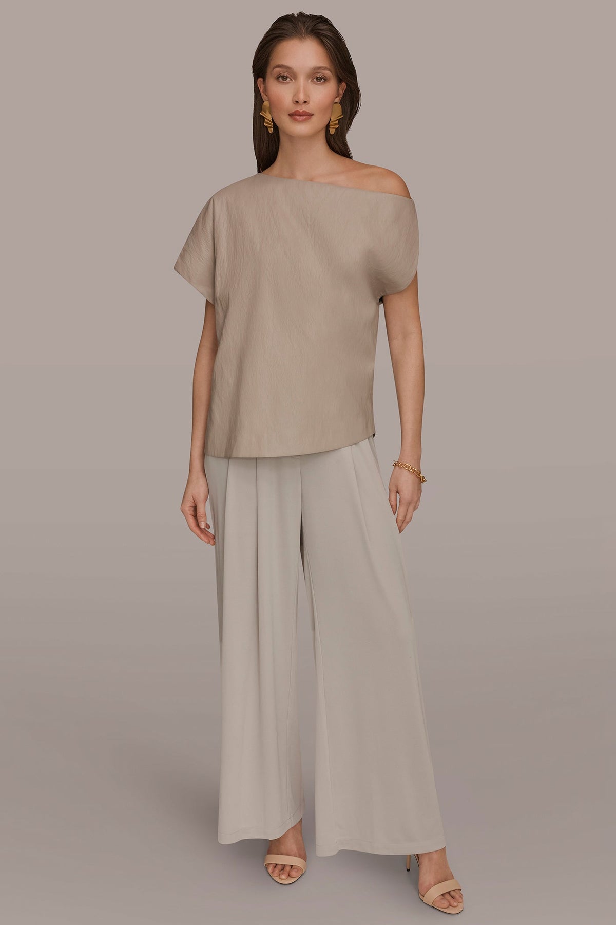 ASYMMETRIC ANGLE HEM TOP