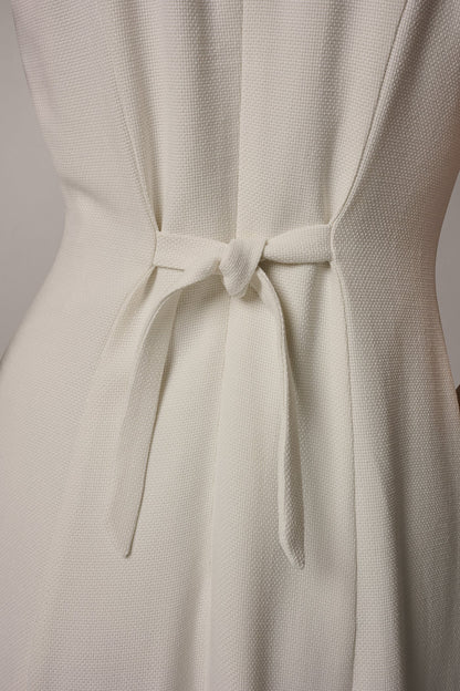 SLEEVELESS CROSS-FRONT MIDI HALTER DRESS