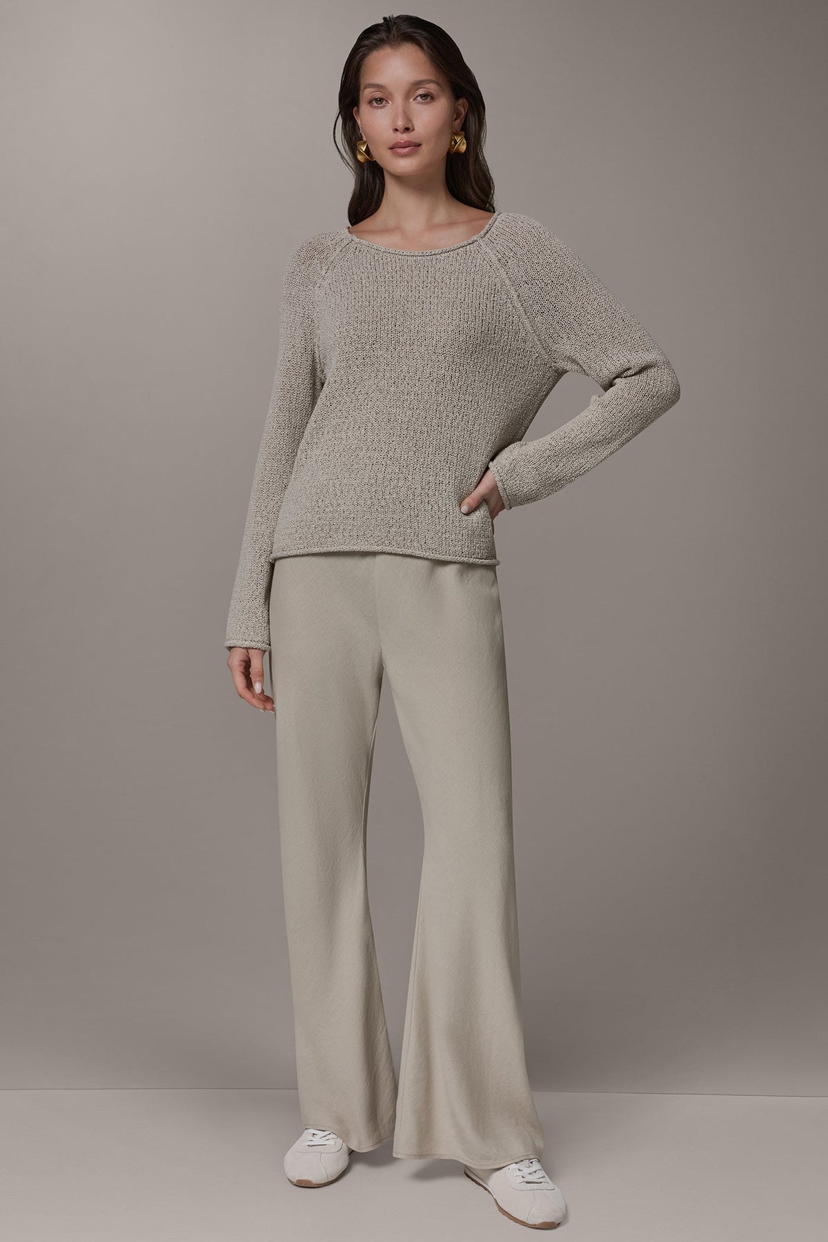LONG SLEEVE EASY SWEATER