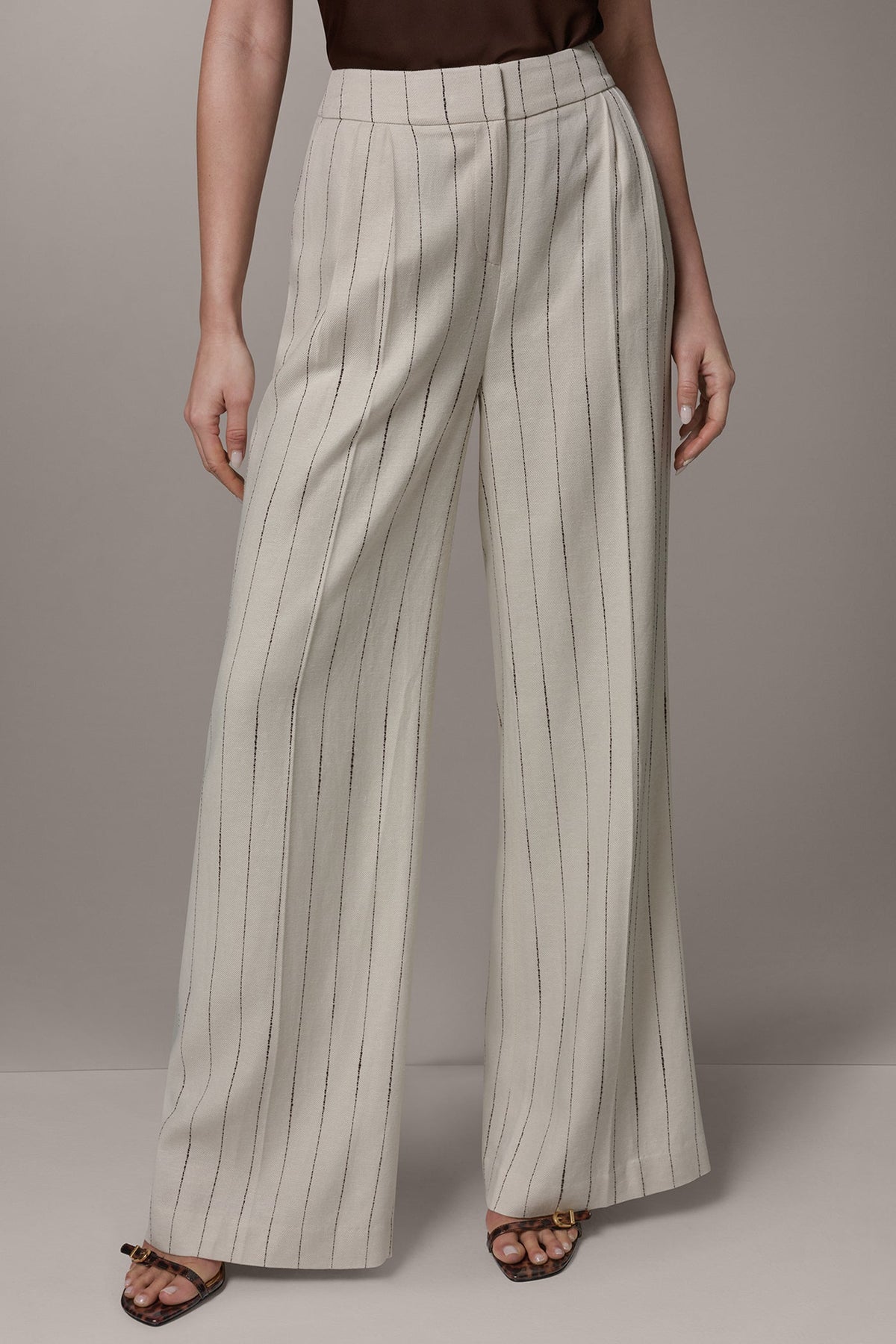 MID-RISE PINSTRIPE PLEATED WIDE-LEG PANT