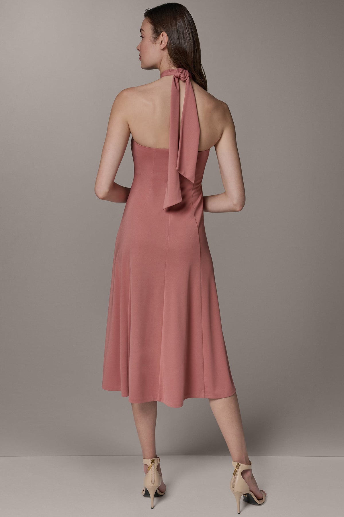 SLEEVELESS MIDI A-LINE HALTER DRESS