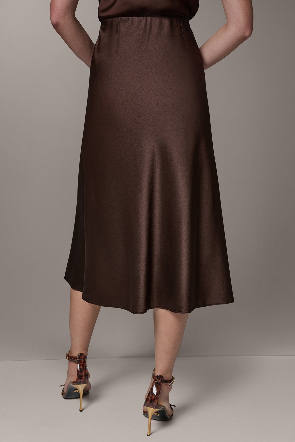 MIDI BIAS SKIRT