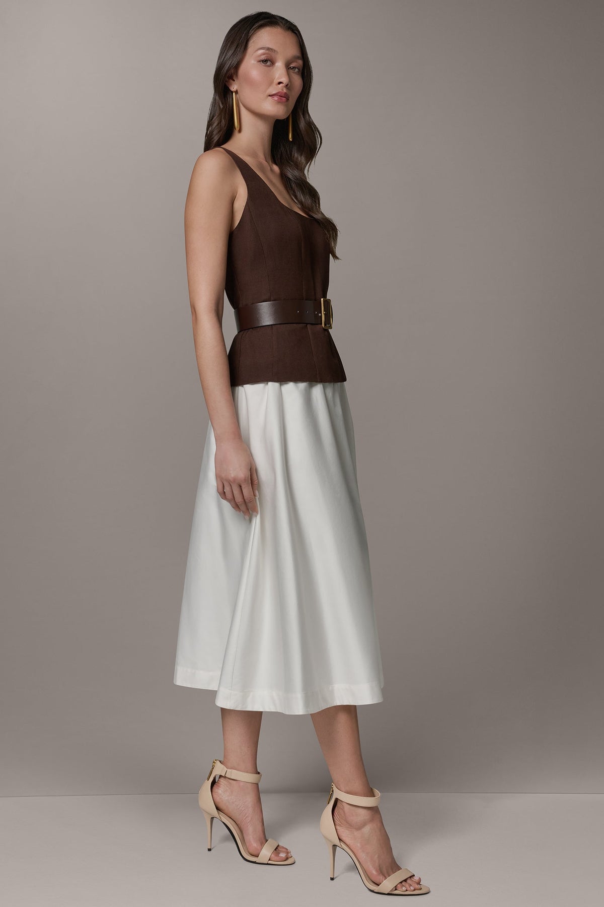 SLEEVELESS MIDI FIT AND FLARE DRESS