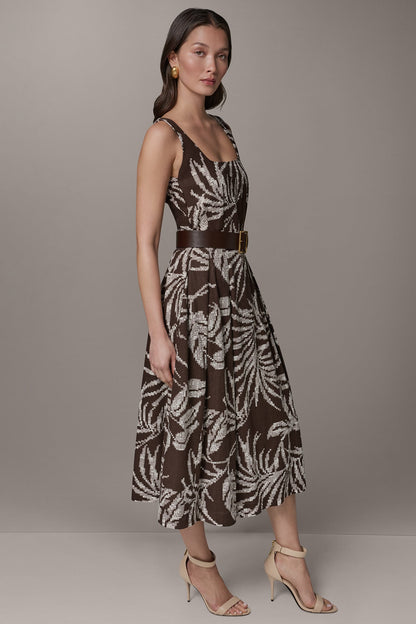 SLEEVELESS SQUARE NECK PRINTED BELTED MIDI FIT AND FLARE DRESS