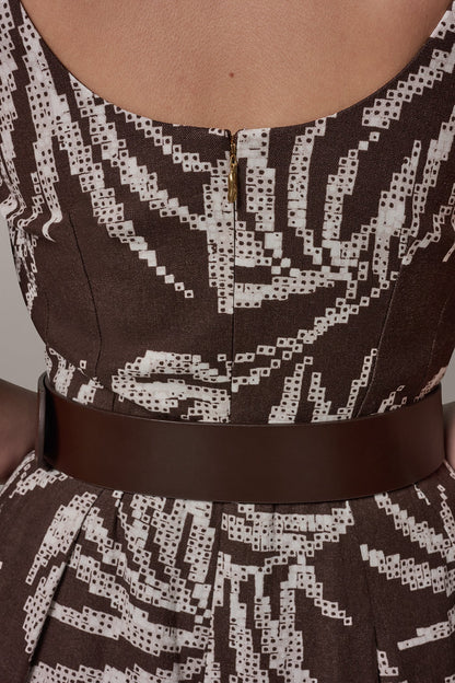 SLEEVELESS SQUARE NECK PRINTED BELTED MIDI FIT AND FLARE DRESS