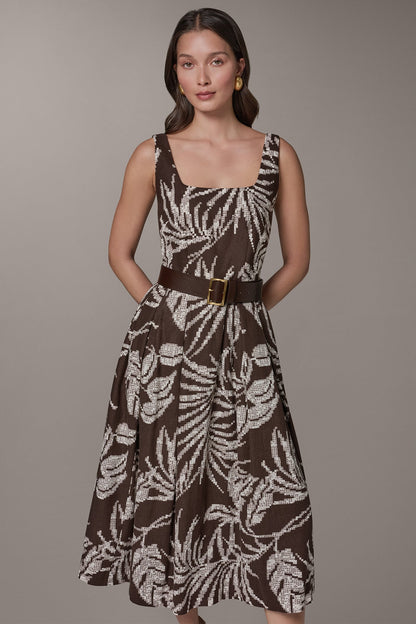 SLEEVELESS SQUARE NECK PRINTED BELTED MIDI FIT AND FLARE DRESS