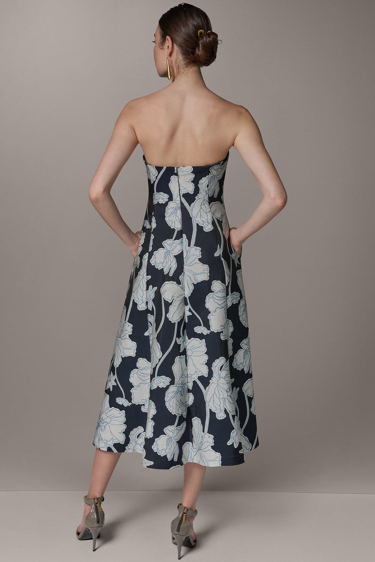 STRAPLESS MIDI FIT AND FLARE DRESS