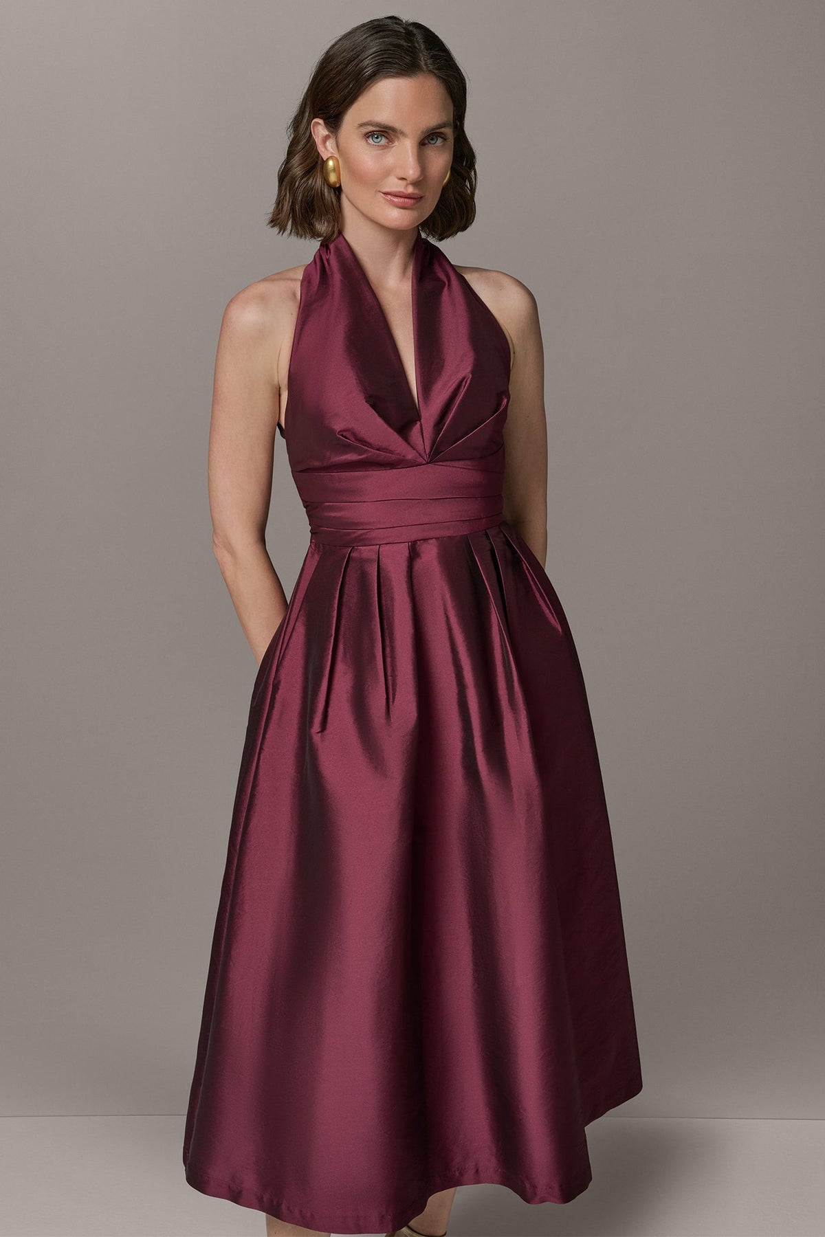 SLEEVELESS V-NECK TAFFETA MIDI COCKTAIL DRESS