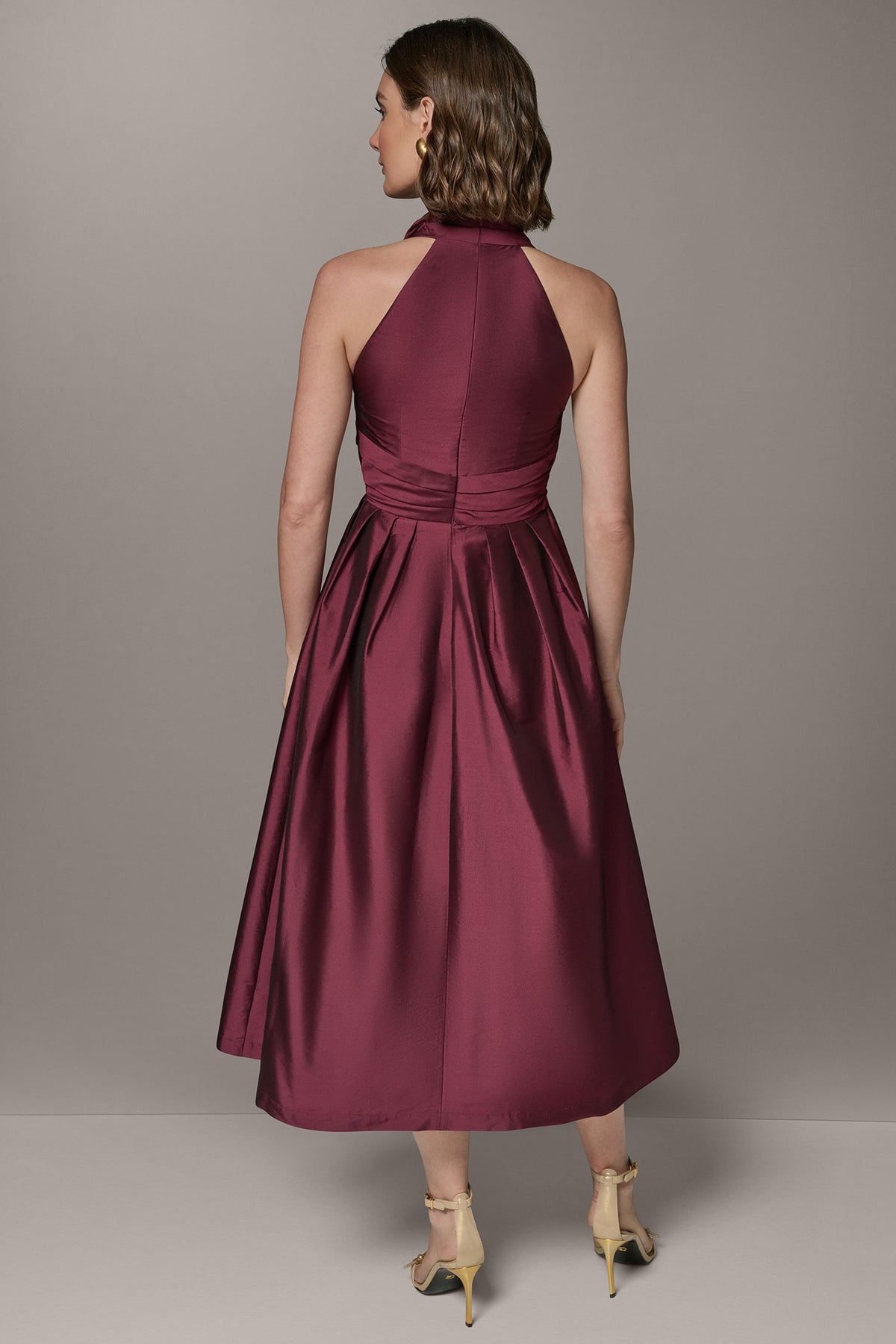 SLEEVELESS V-NECK TAFFETA MIDI COCKTAIL DRESS