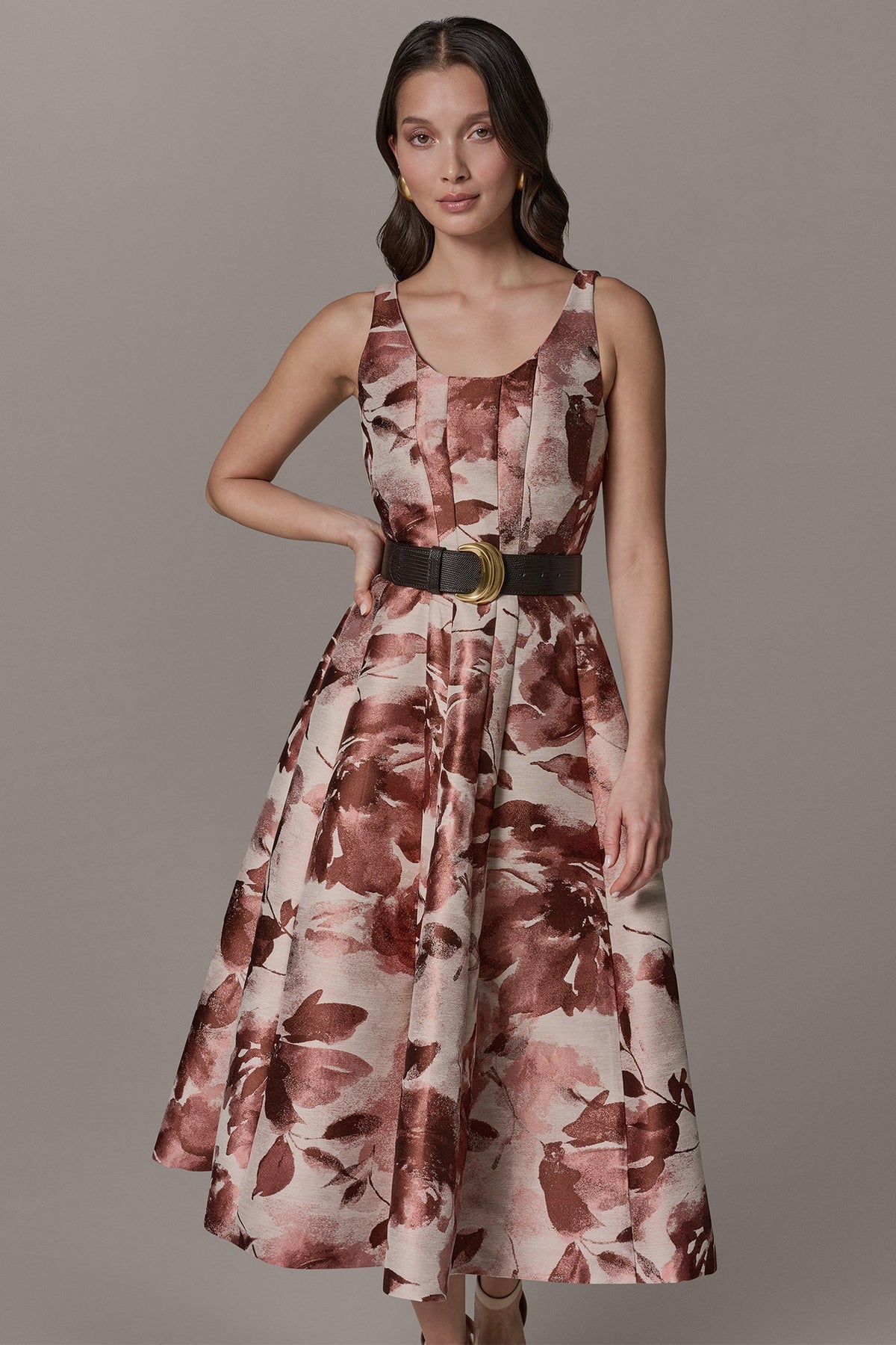 SLEEVELESS FLORAL MIDI FIT AND FLARE DRESS