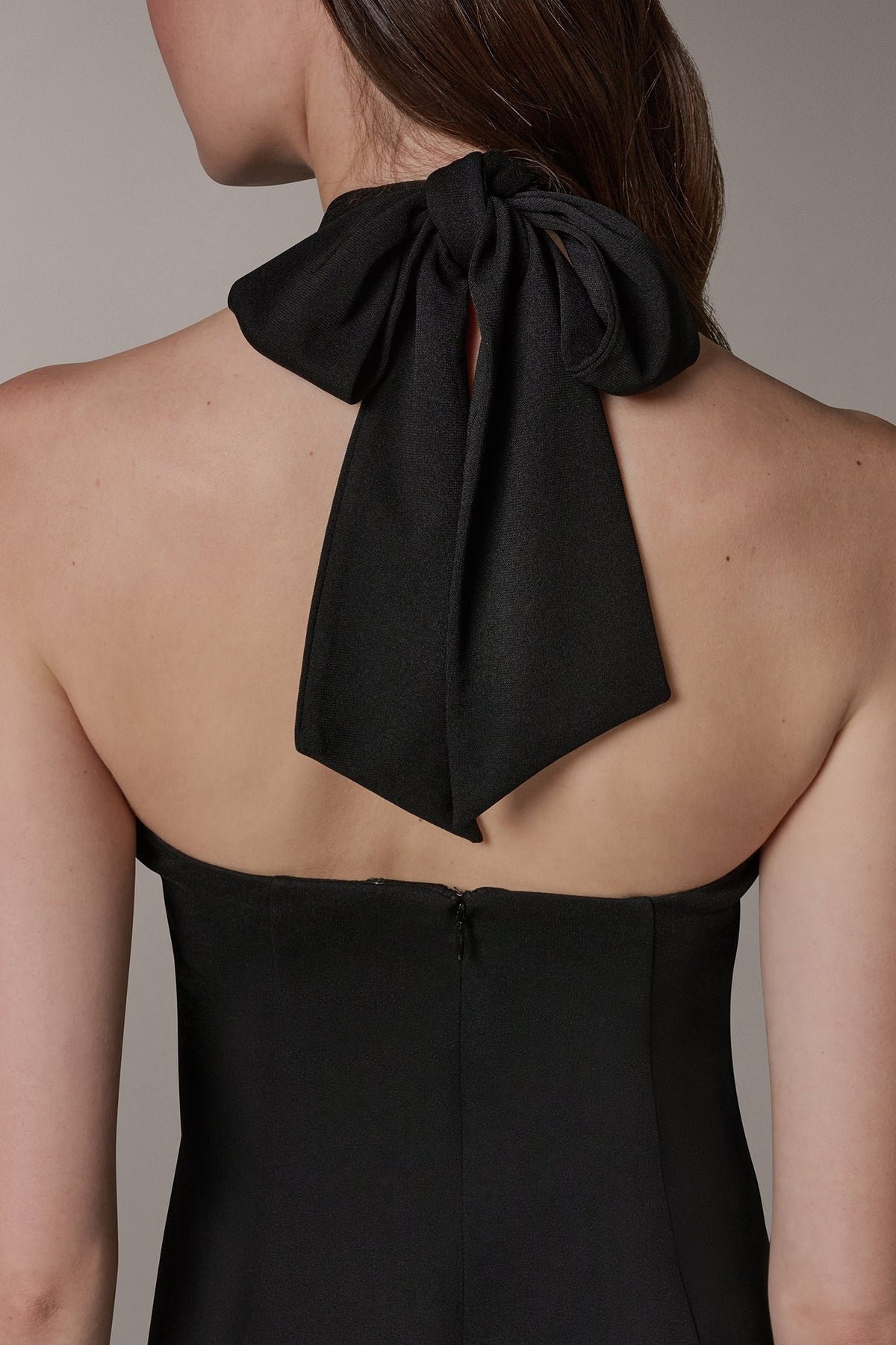 SLEEVELESS MIDI A-LINE HALTER DRESS