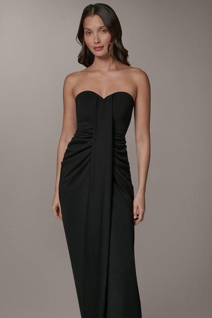 STRAPLESS SWEETHEART GOWN