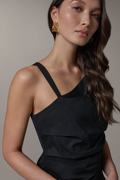 SLEEVELESS ASYMMETRIC BLOUSE