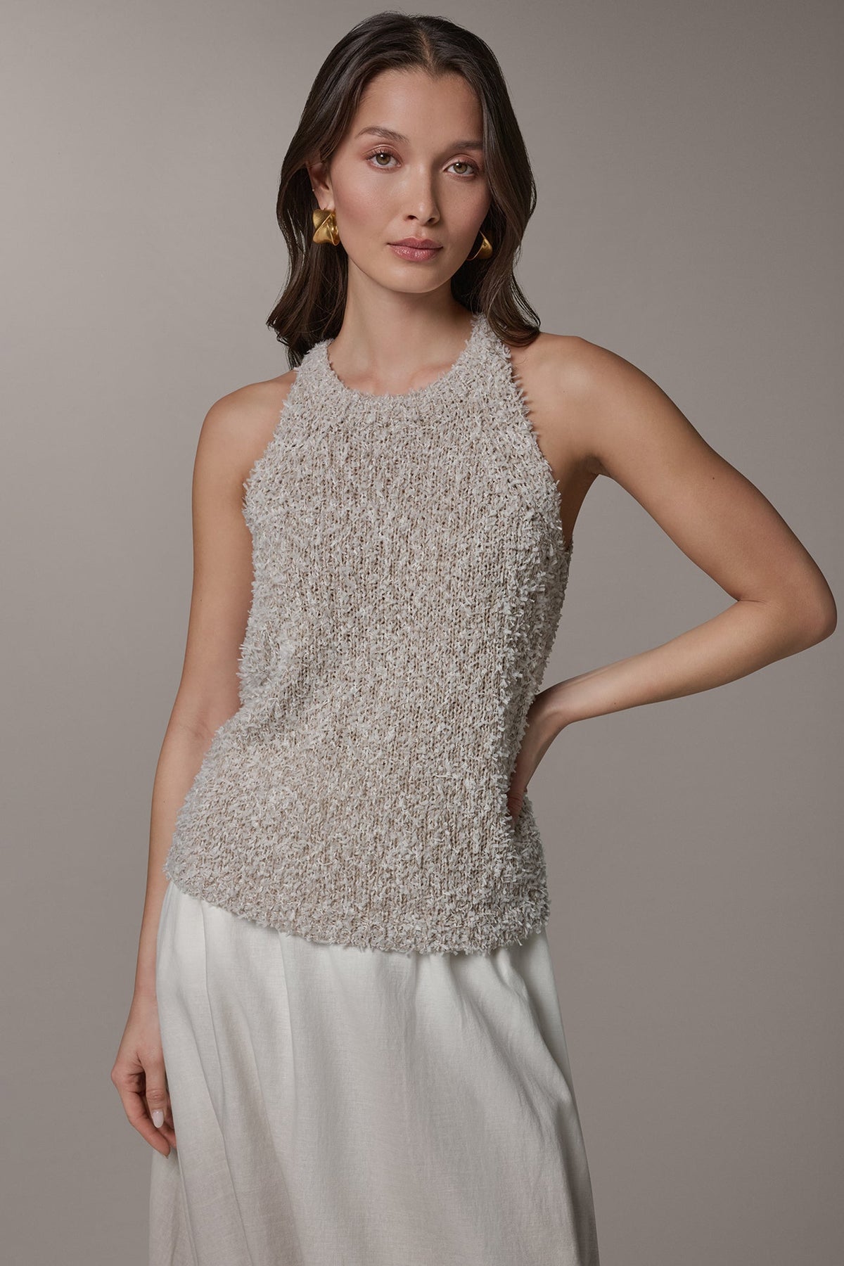 SLEEVELESS HALTER SWEATER TANK