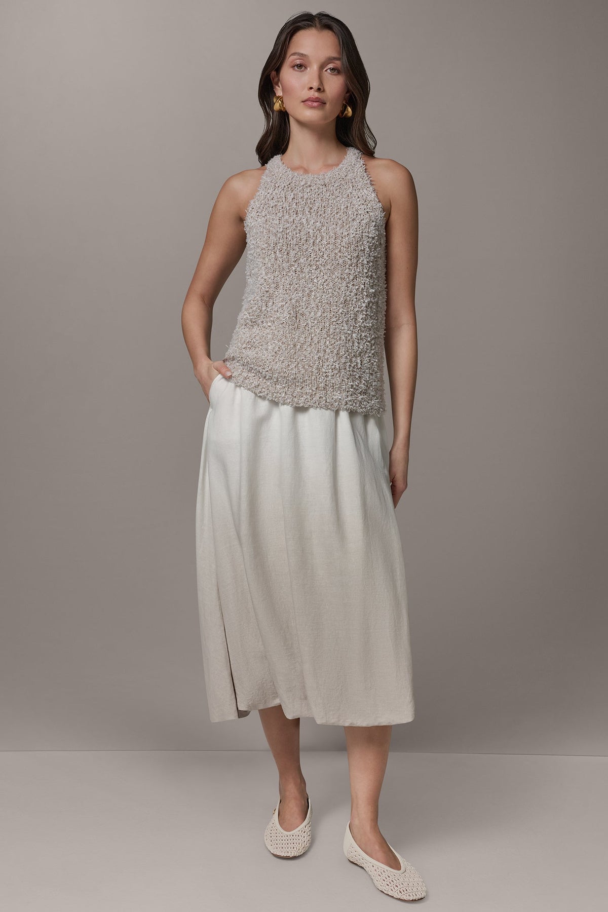 SLEEVELESS HALTER SWEATER TANK