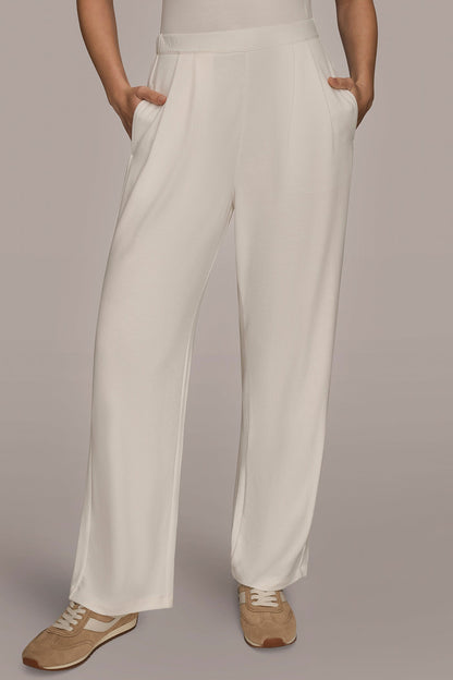 HIGH-RISE PLEATED PANT