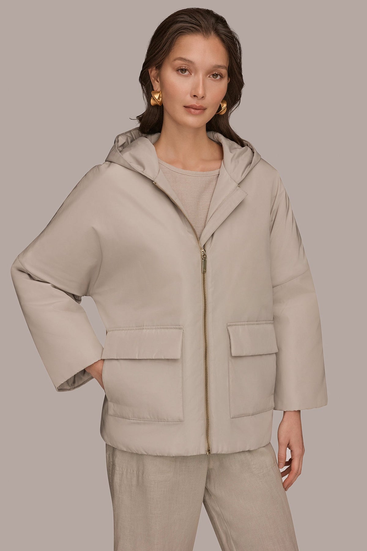 HOODED LIGHT QUILT JACKET