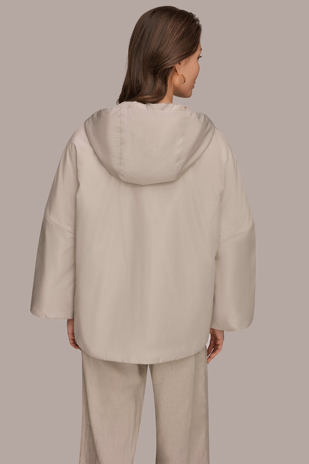 HOODED LIGHT QUILT JACKET