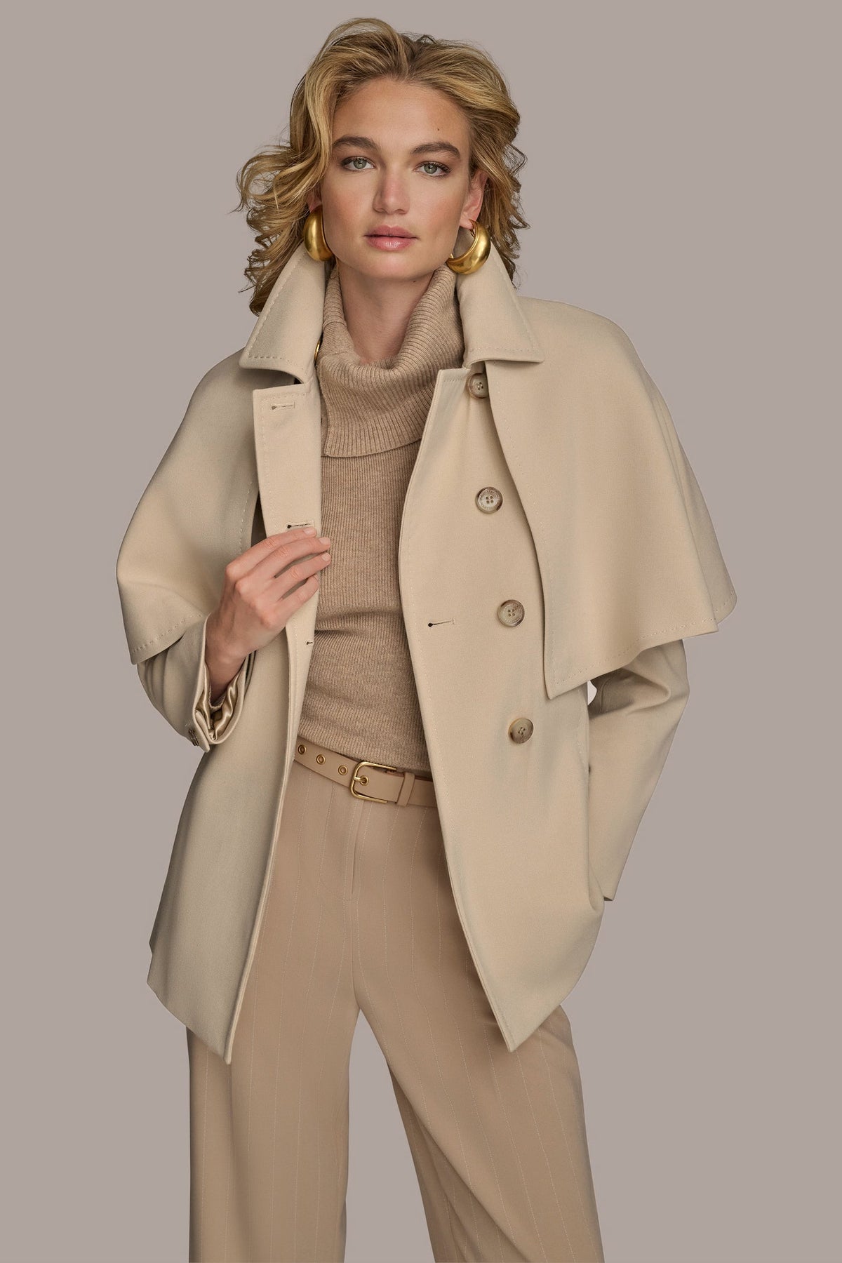 WATER REPELLENT CREPE CAPELET