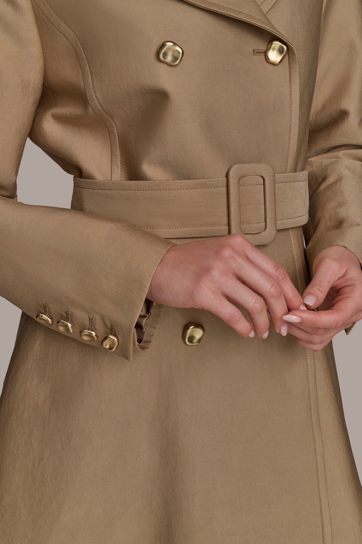 RAIN TRENCH COAT