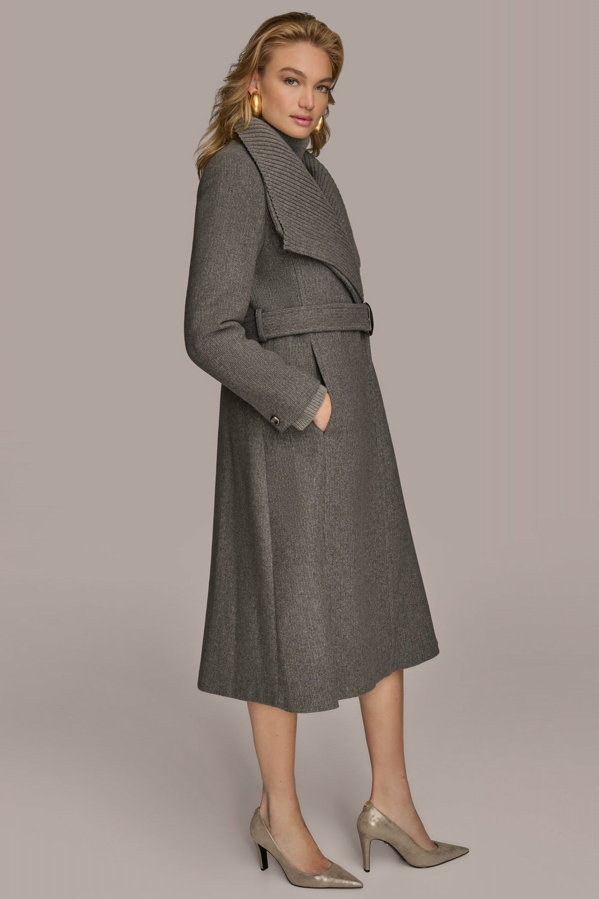 WOOL COAT