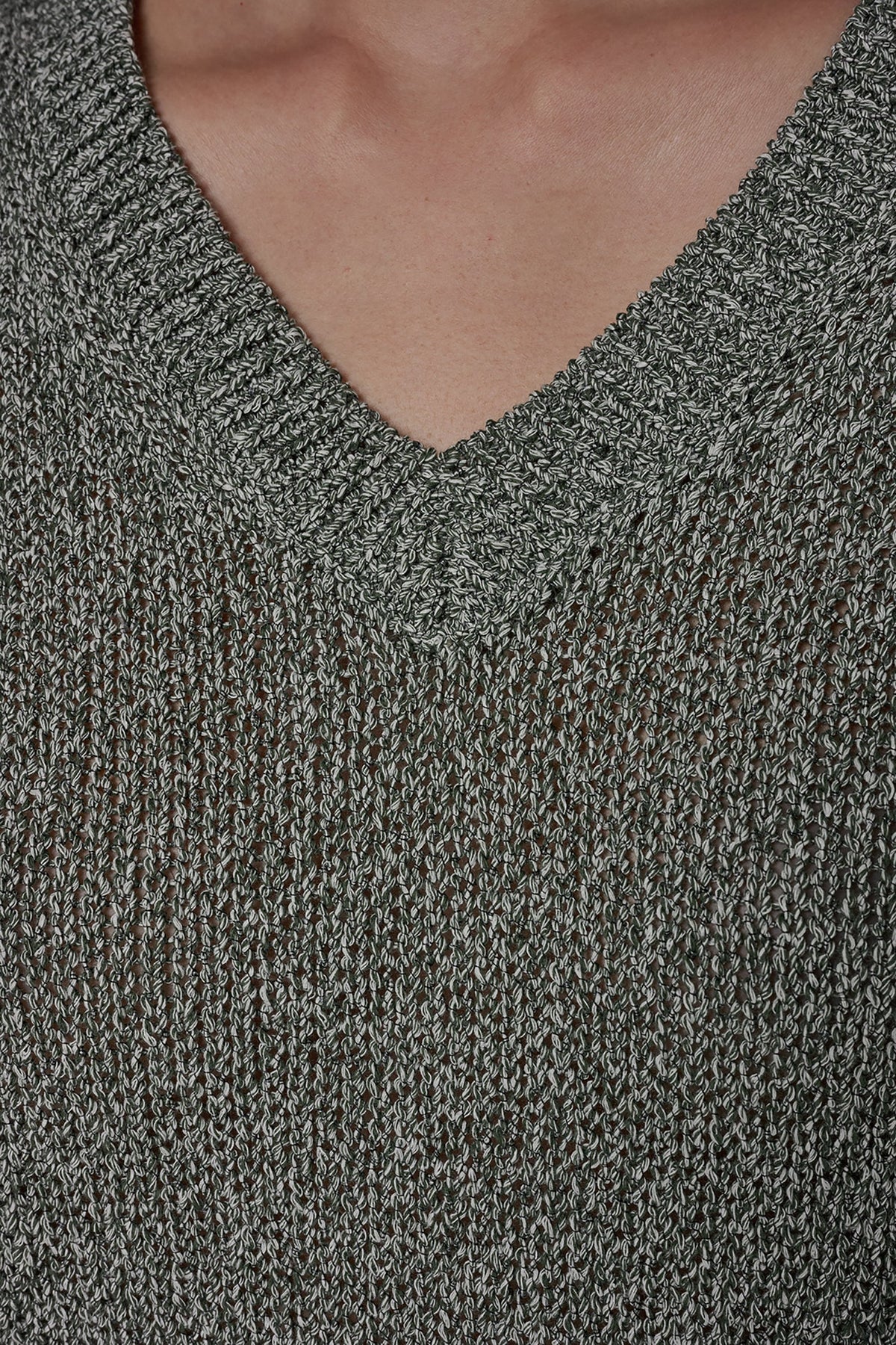 SHORT SLEEVE MÉLANGE EASY SWEATER
