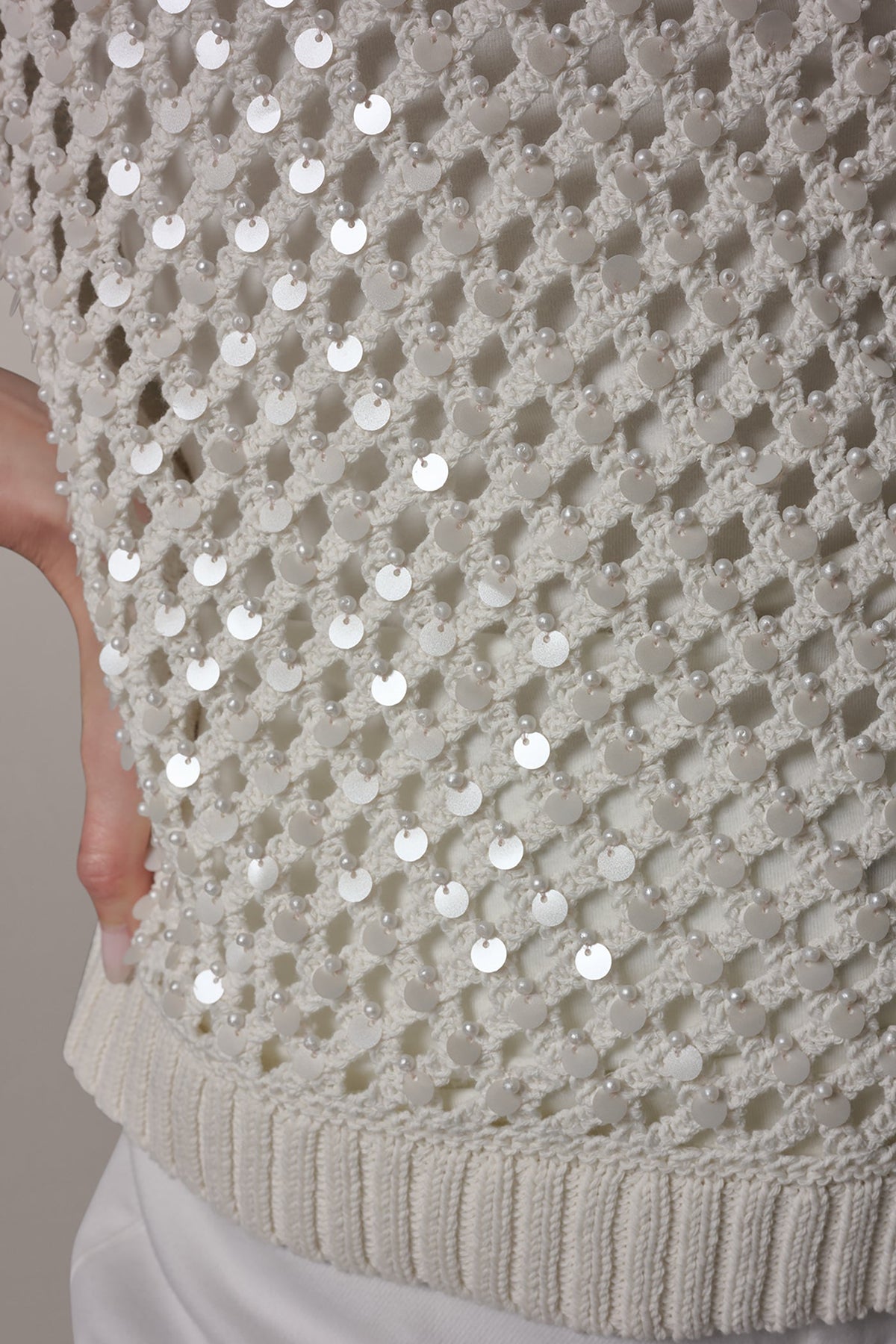 SHORT SLEEVE PEARL SEQUIN SWEATER