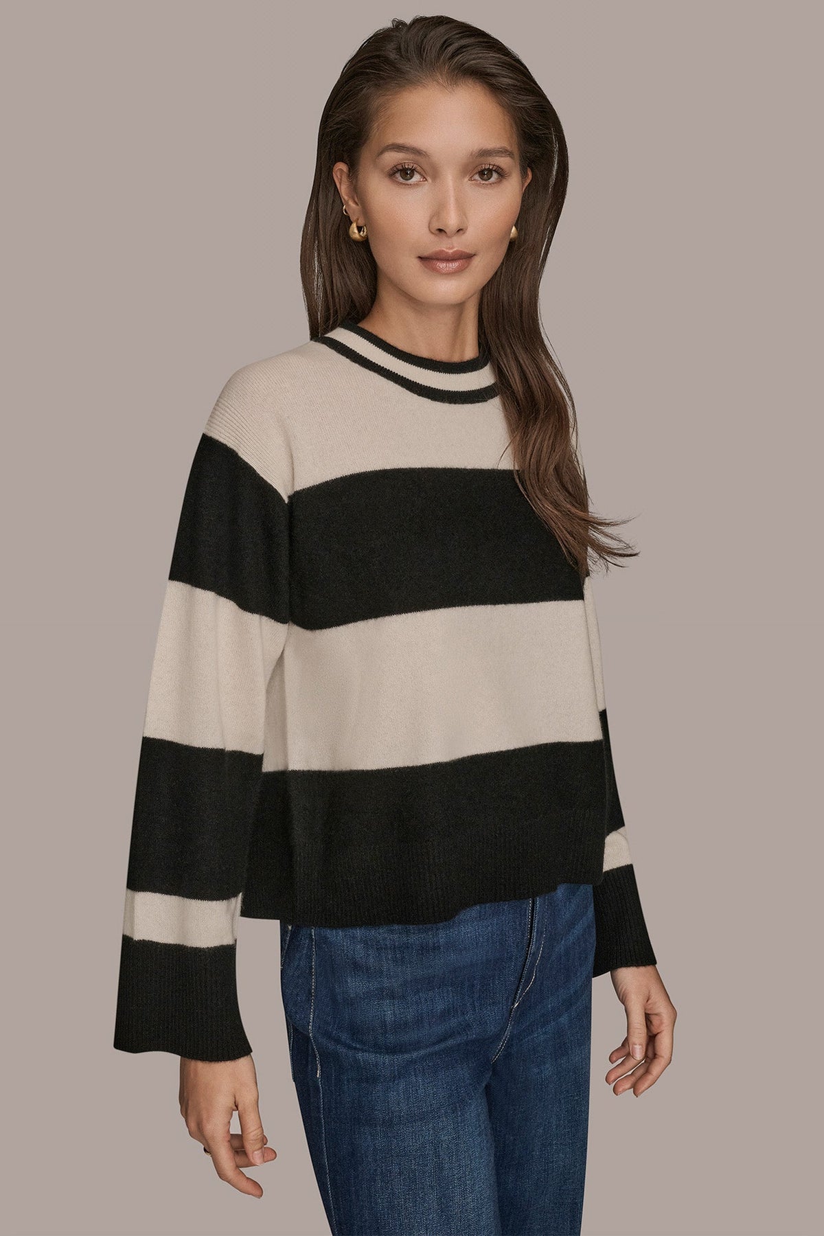 STRIPED CREWNECK BOXY SWEATER
