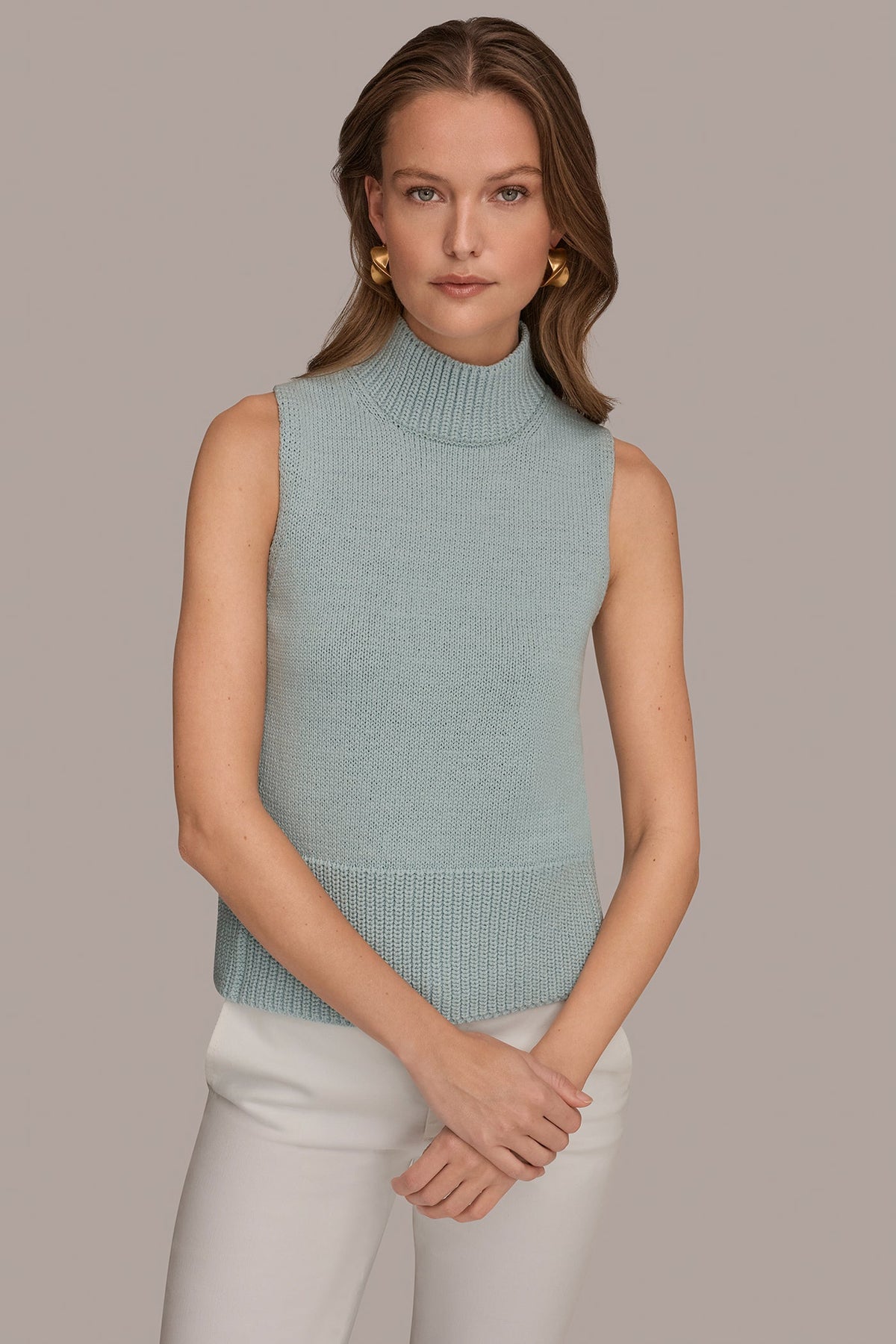SLEEVELESS A-LINE SWEATER