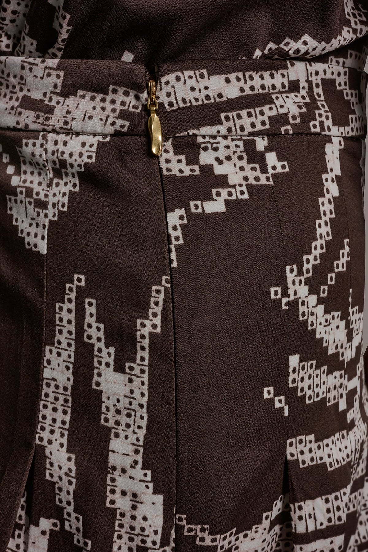 PRINT MIDI A-LINE SKIRT