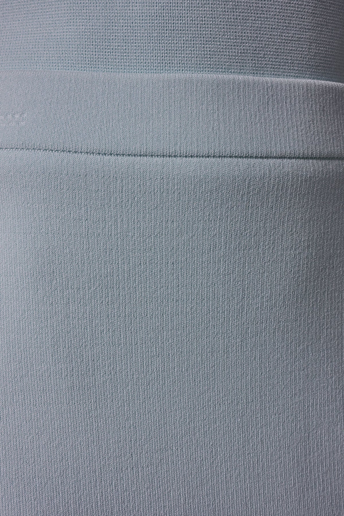 SWEATER PENCIL SKIRT