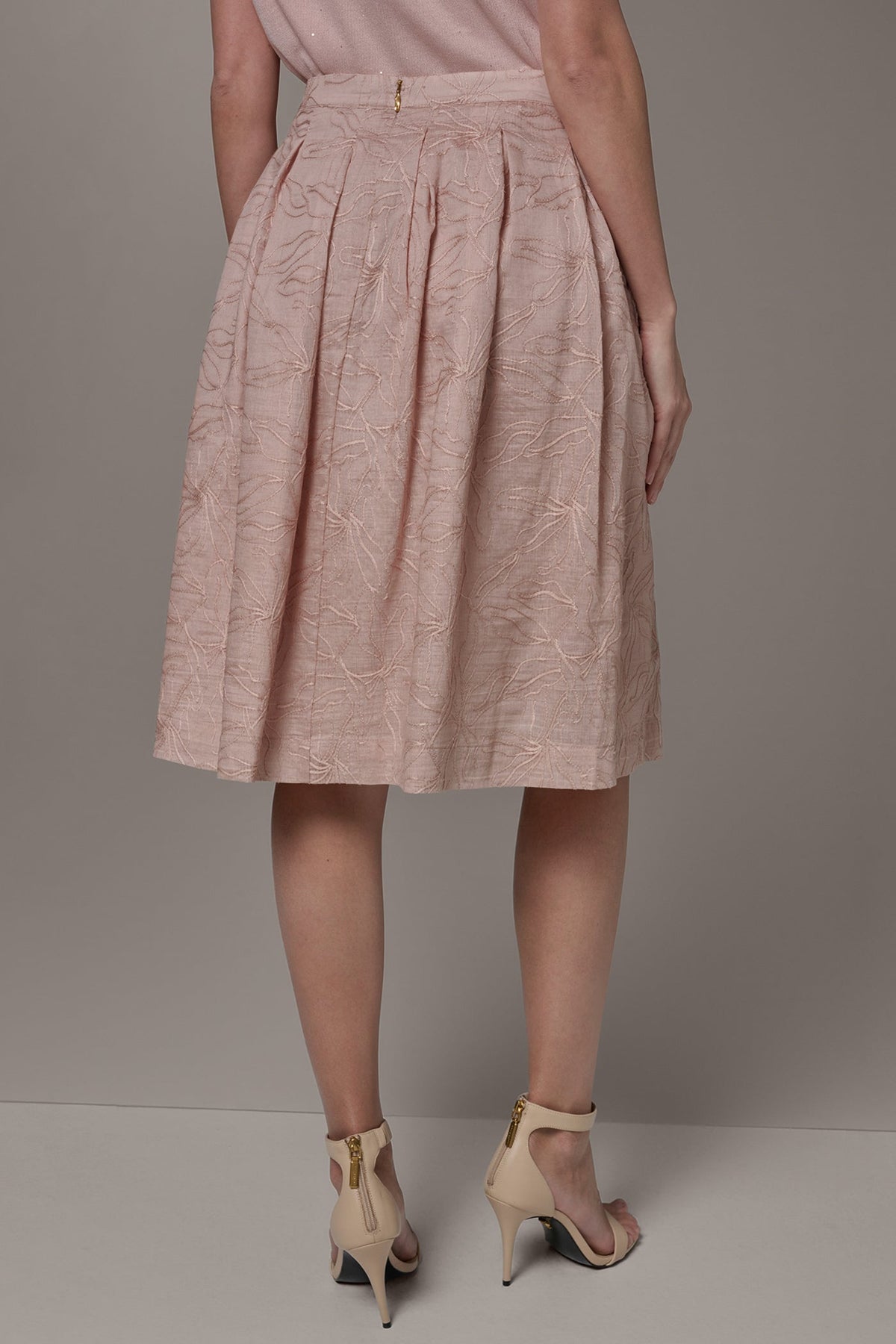 FLORAL EMBROIDERED PLEATED A-LINE SKIRT