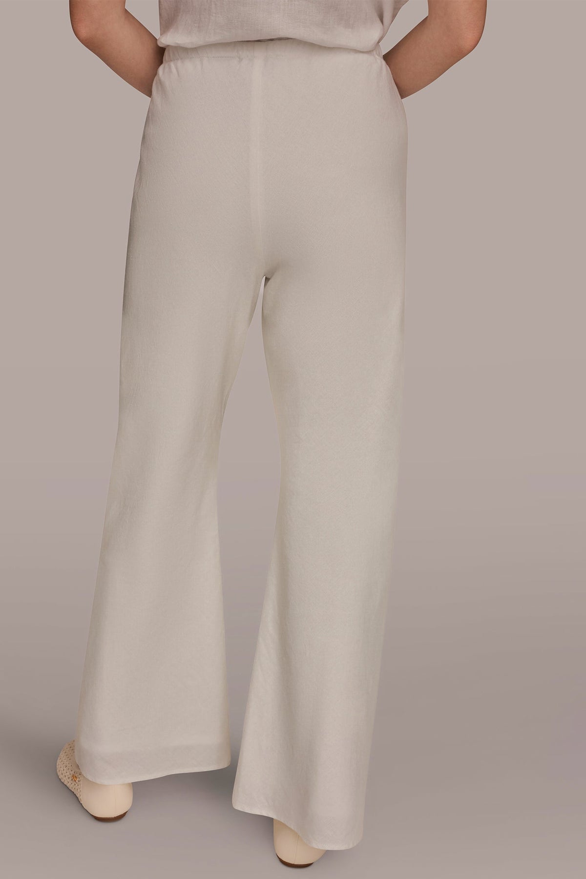 MID-RISE RELAXED ANKLE PANT