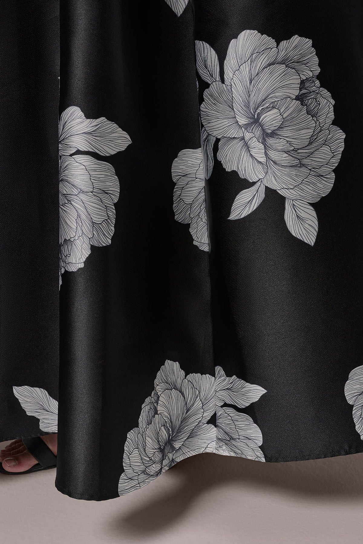 MIKADO FLORAL STRAPLESS BALL GOWN