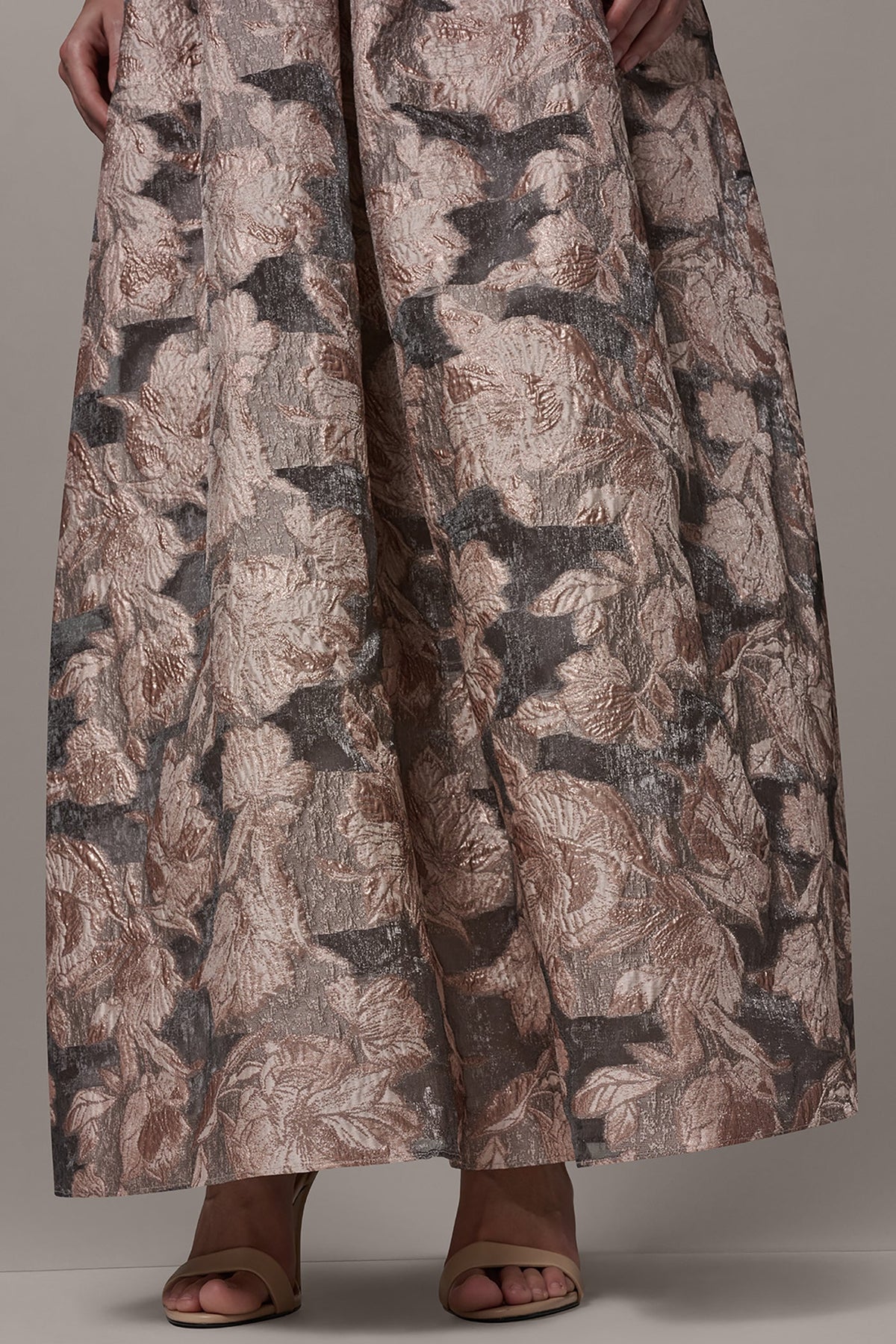 FLORAL-JACQUARD STRAPLESS BALL GOWN