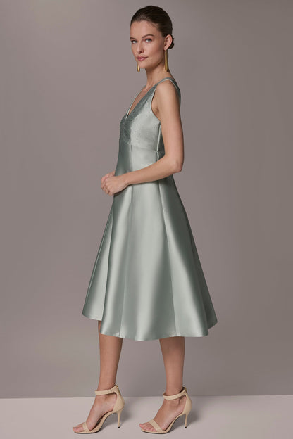 MIKADO CRYSTAL MIDI GOWN