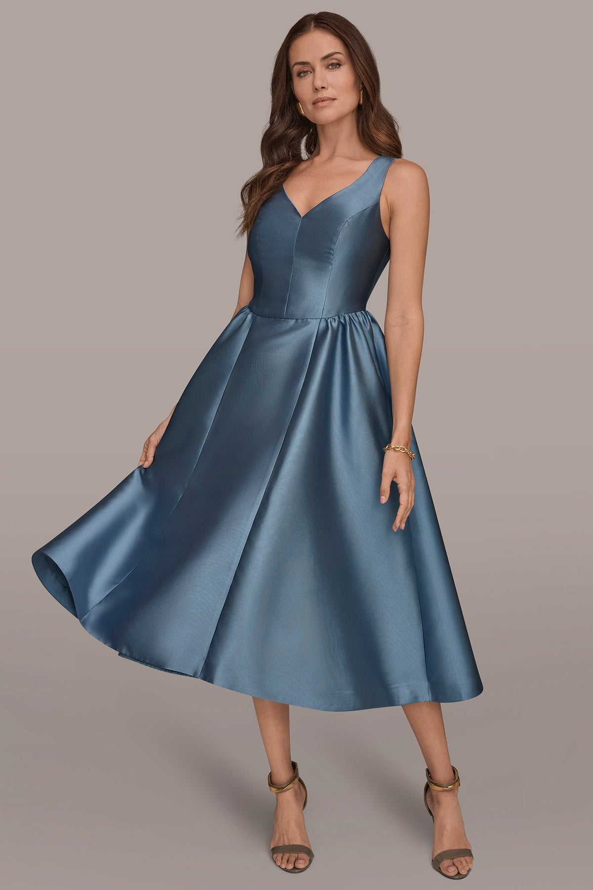 MIKADO SLEEVELESS FLORAL MIDI GOWN