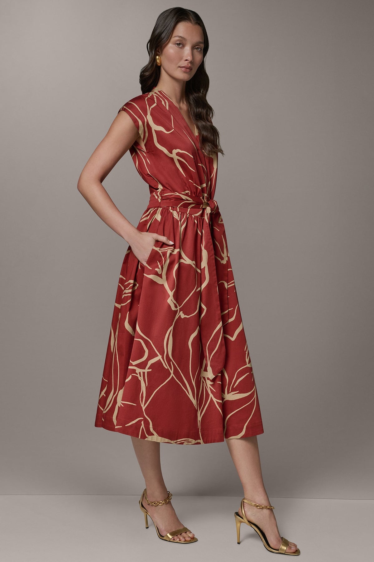 SLEEVELESS PRINT MIDI DRESS