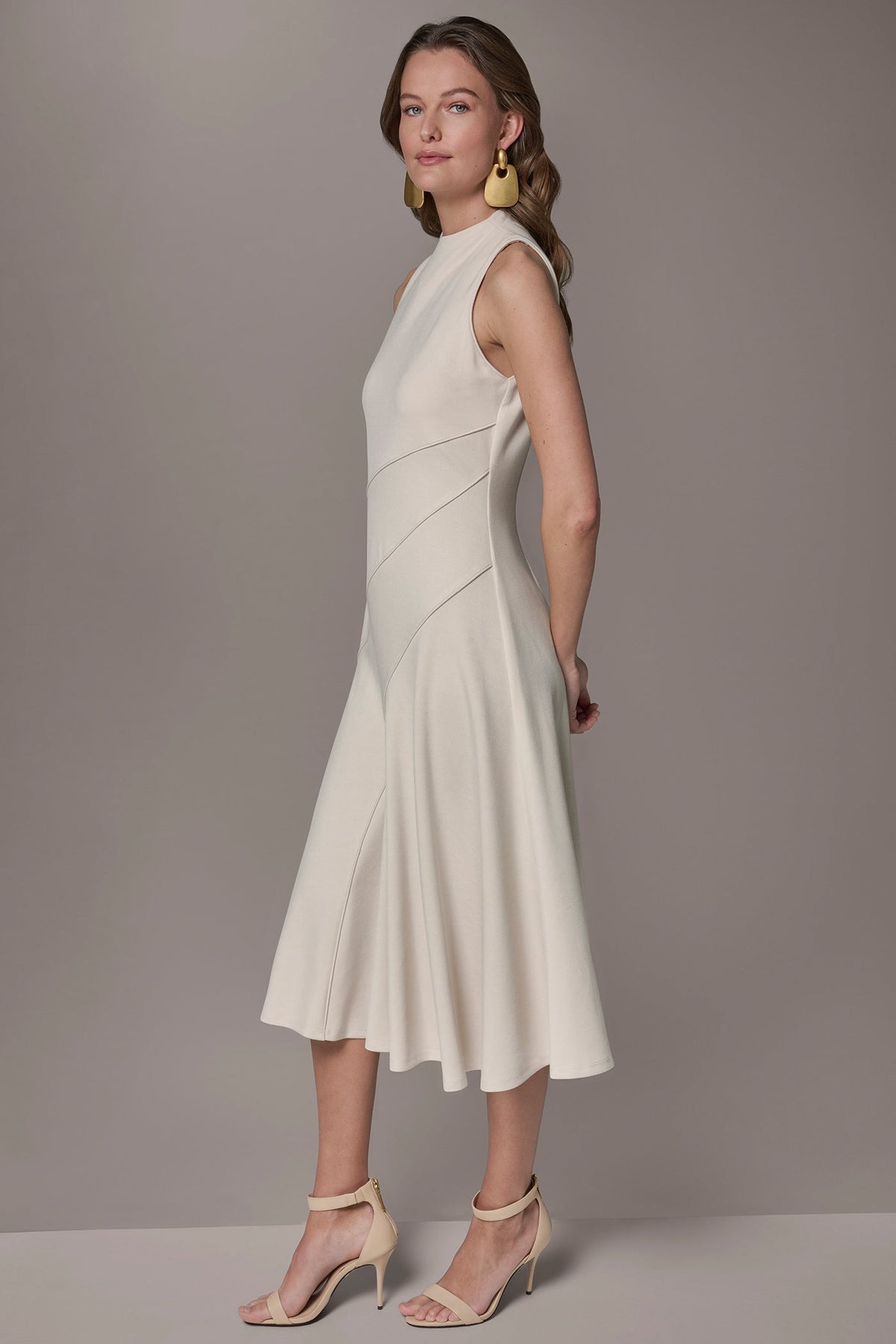 DIAGONAL RIB MIDI A-LINE DRESS