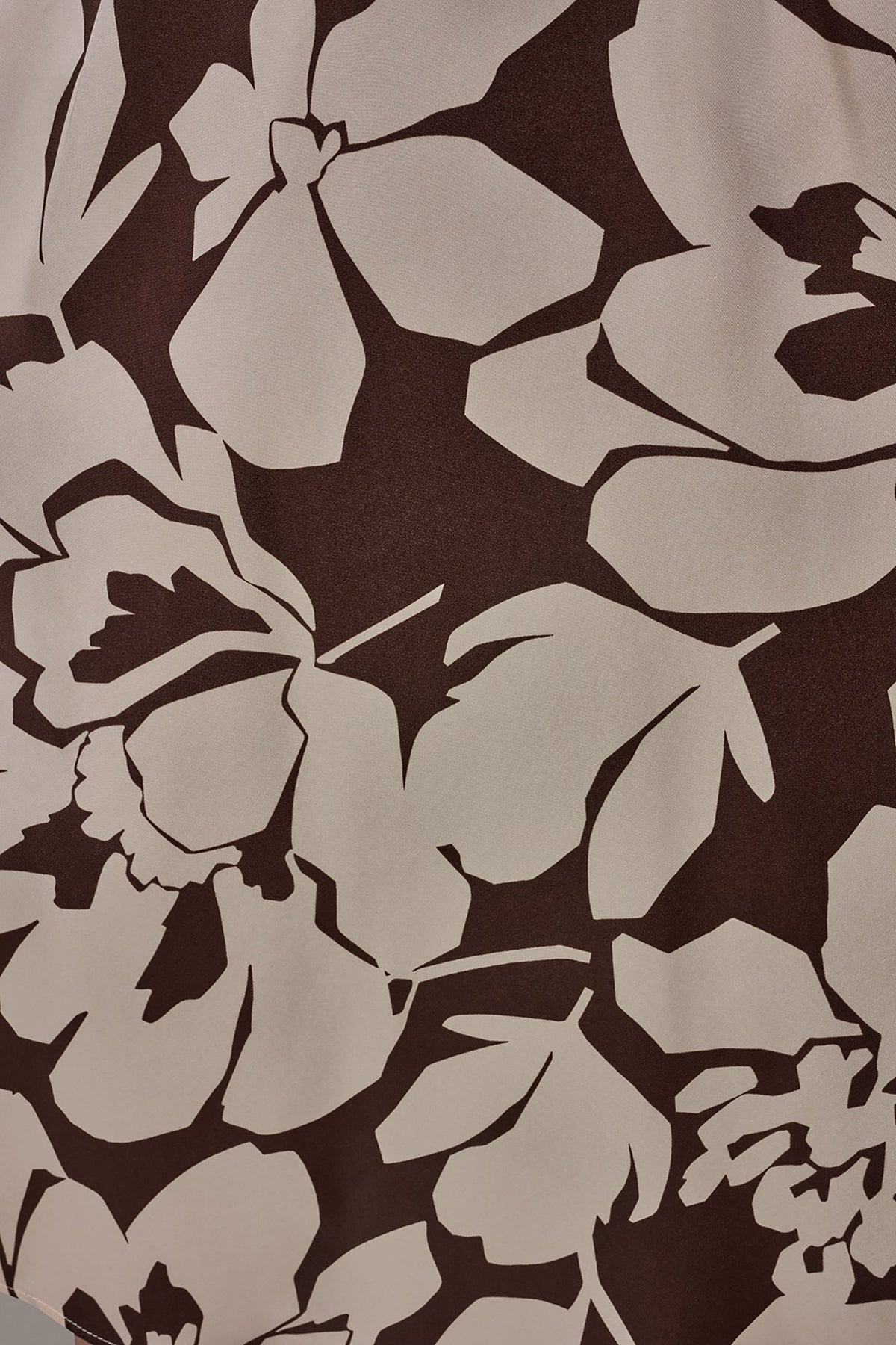 SHORT SLEEVE FLORAL MIDI A-LINE DRESS