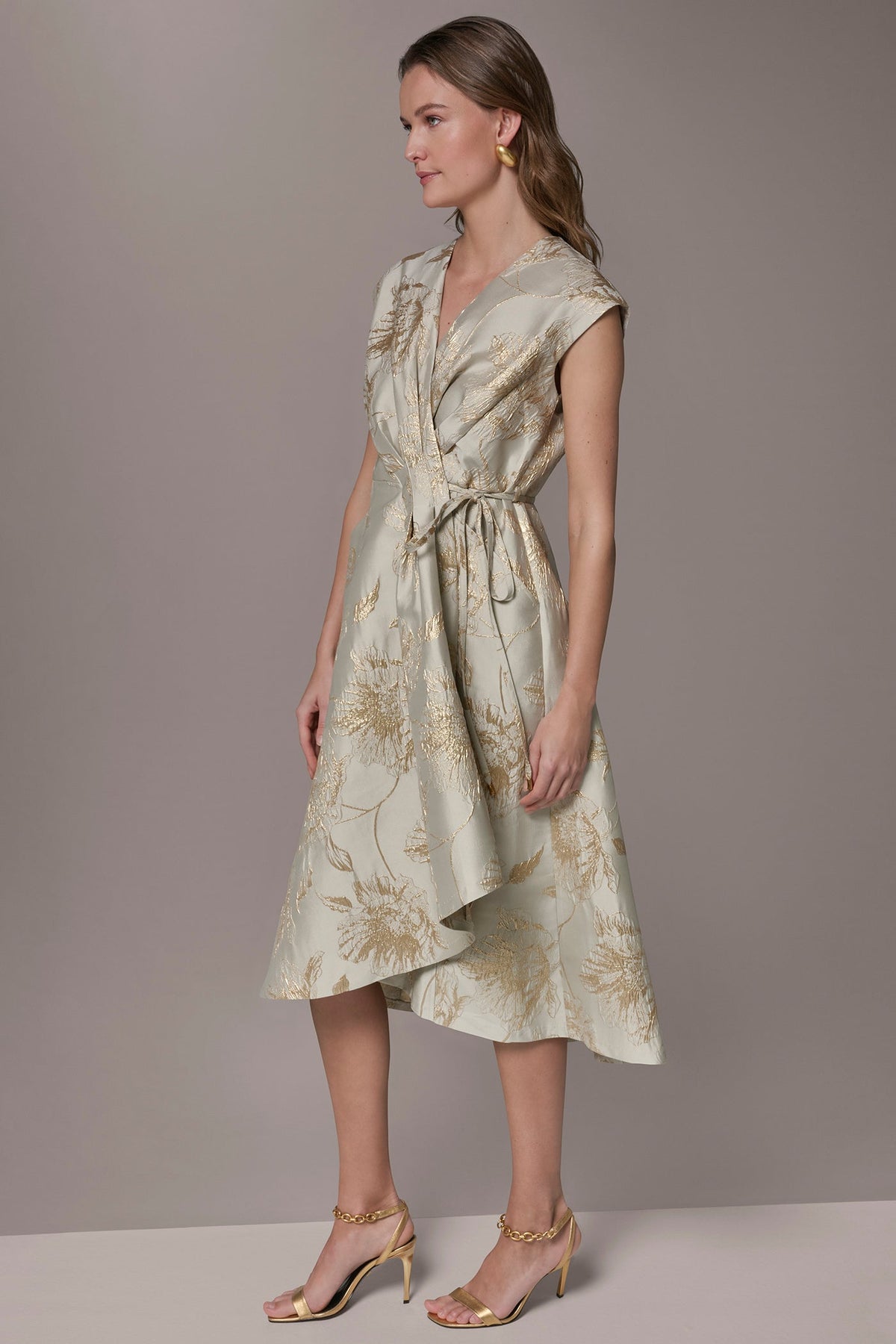 FLORAL-JACQUARD MIDI WRAP DRESS