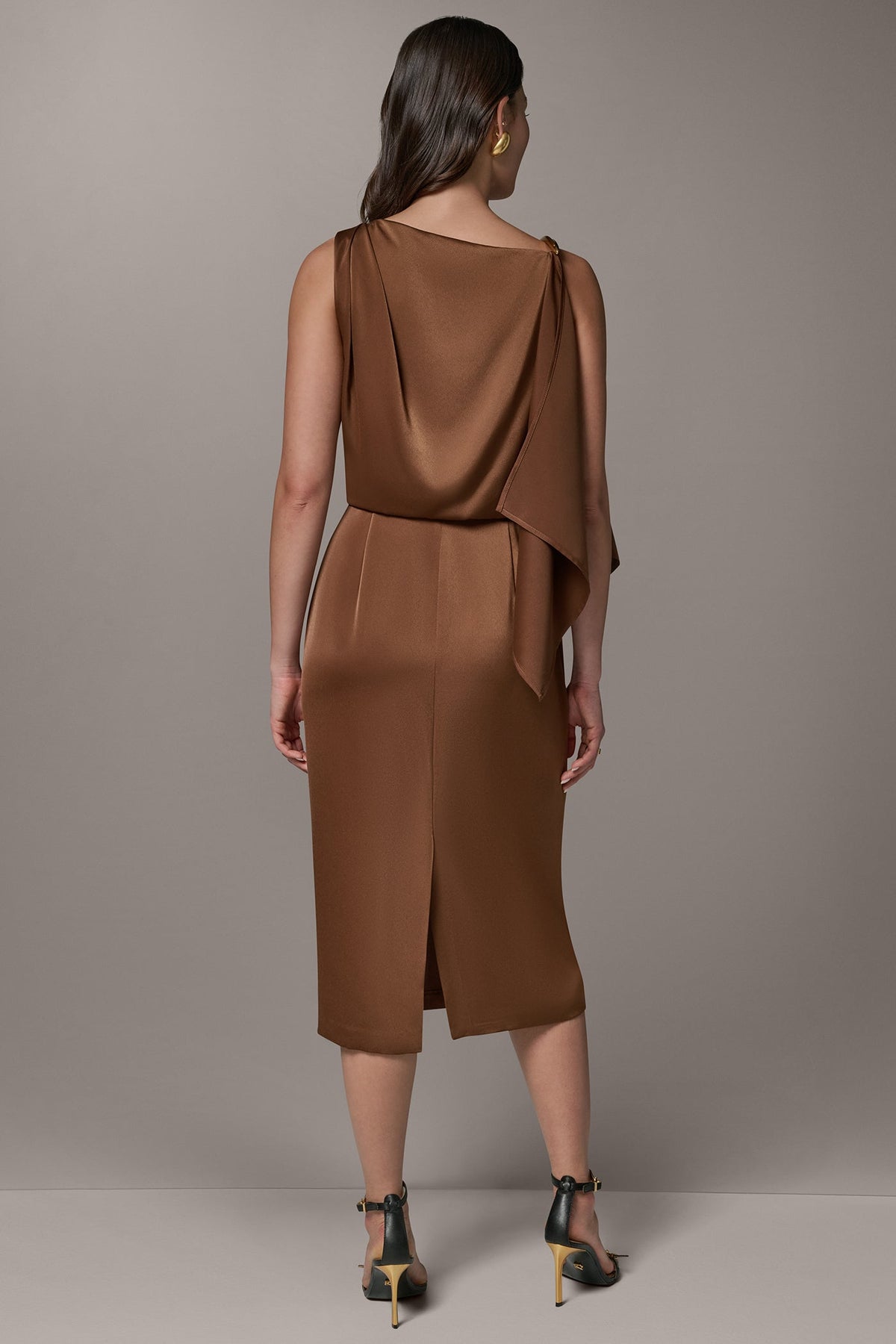 SLEEVELESS ASYMMETRIC MIDI DRESS