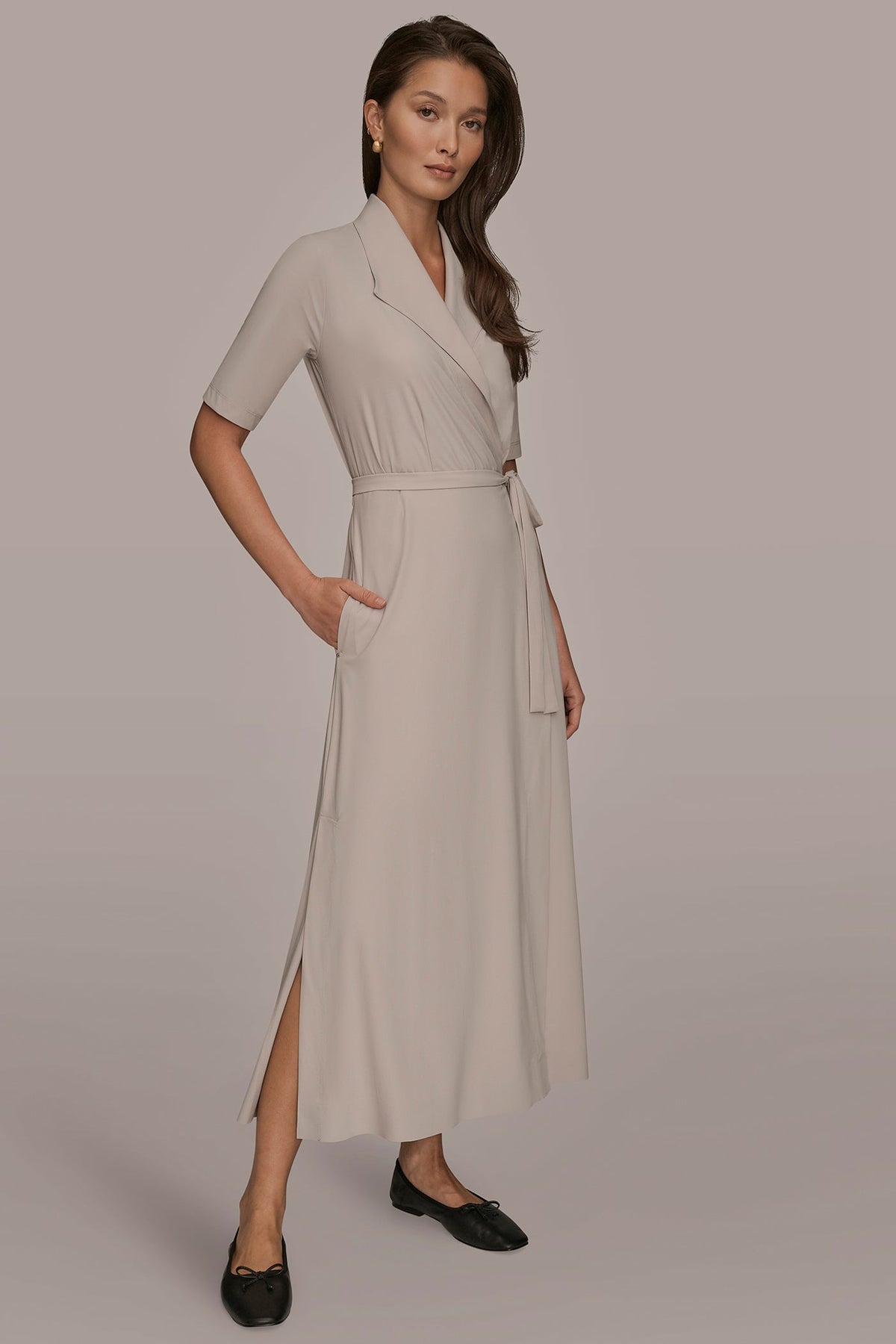 THE MODERN TRAVEL ELBOW-SLEEVE MIDI WRAP DRESS