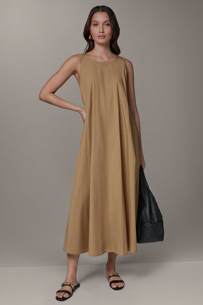 SLEEVELESS MAXI TRAPEZE DRESS