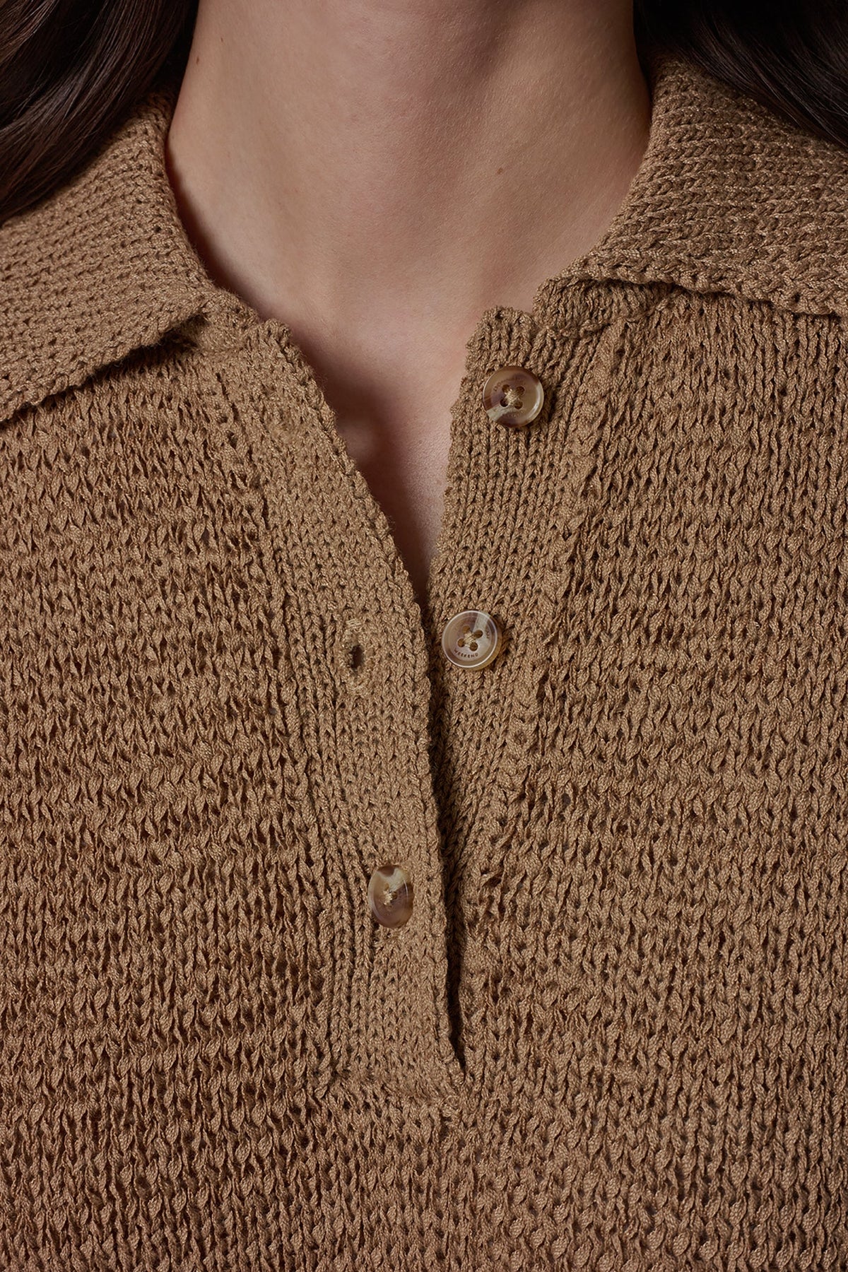 SLEEVELESS POLO SWEATER